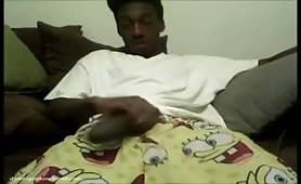 thug jerking off to a shemale